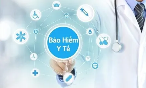 Người dân xã an toàn khu đi làm công ty có phải đóng BHYT?