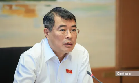 Thủ tướng lý giải câu hỏi "tại sao giá nhà cao?"