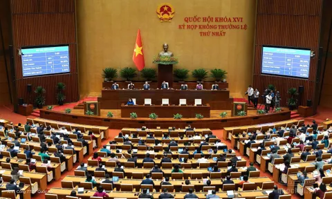 Quốc hội chốt giảm 30% thuế cho cá nhân, hộ kinh doanh có doanh thu dưới 10 tỷ đồng