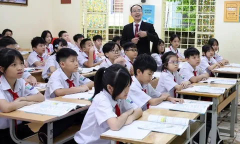 Giáo viên tự đi học nâng chuẩn có được hoàn trả học phí?