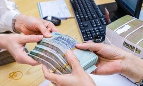 Về nước sau nhiều năm làm việc ở nước ngoài, thời gian đóng BHXH và BHYT có bị gián đoạn?