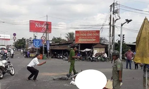 Tài xế xe ben bỏ trốn sau khi đâm bé trai 12 tuổi tử vong