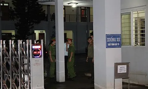 Tước quân tịch thiếu tá công an trong vụ gian lận điểm thi