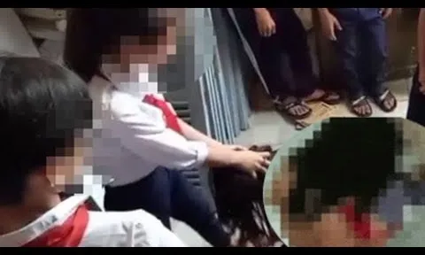 Bị đánh hội đồng, nữ sinh lớp 9 sang chấn tâm lý