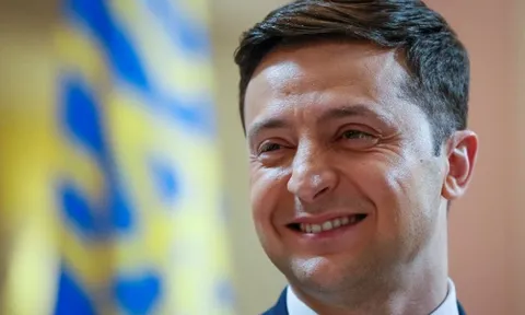 Diễn viên hài dẫn đầu bầu cử Ukraine