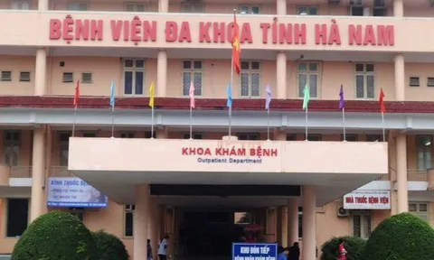 Hà Nam: 5 bác sĩ bị tạm giam do trục lợi tiền khám bệnh
