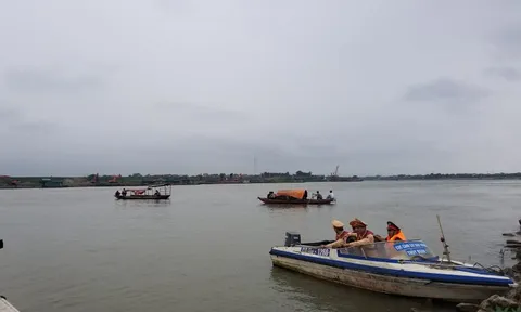 Bắc Ninh: Tìm thấy thi thể nữ sinh lớp 12 nhảy cầu tự tử