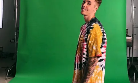 Justin Bieber cắt tóc mới gọn gàng khiến người hâm mộ mừng rỡ