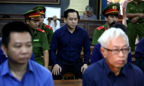 Hôm nay (22/4): Vũ Nhôm hầu tòa cùng Trần Phương Bình trong đại án DongABank