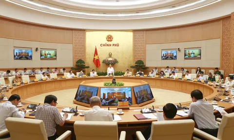 Phó Thủ tướng Trương Hòa Bình chủ trì Hội nghị toàn quốc về bảo đảm TTATGT