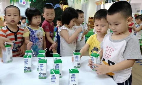Sữa học đường-Sữa không là chưa đủ