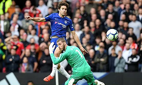 Man Utd chia điểm với Chelsea