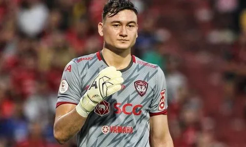 Văn Lâm giữ sạch lưới, Muangthong thẳng tiến tại Thai FA Cup