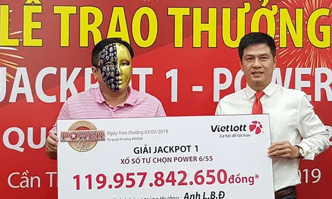 Chủ doanh nghiệp ở Cà Mau trúng jackpot Vietlott 120 tỷ đồng
