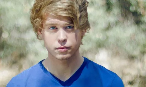 Cựu YouTuber Austin Jones đã bị tuyên án 10 năm tù vì tội ấu dâm