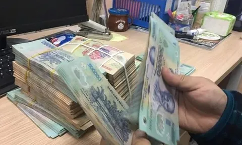 Từ ngày 1/7/2019, mức lương cơ sở tăng lên 1.490.000 đồng/tháng