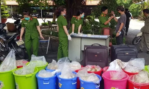 Thủ đoạn nguỵ trang tinh vi của 'ông trùm' trong vụ bắt kho ma tuý khủng 500 tỷ đồng