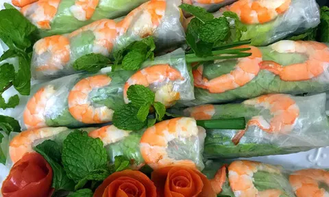 Giải nóng mùa hè với món gỏi cuốn tôm thịt thơm bùi dễ ăn