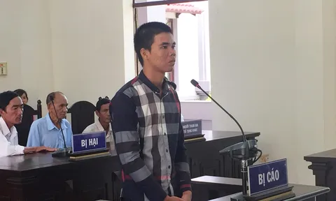 Nam thanh niên đâm chết người vì bị nhắc nhở nẹt pô lĩnh 22 năm tù