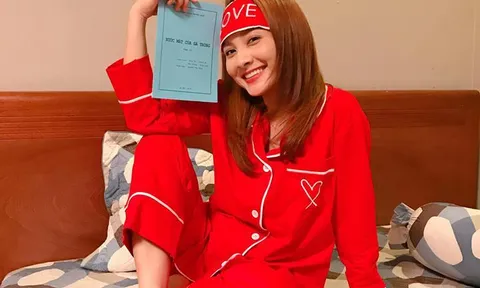 Anh Thư Về nhà đi con kể về lý do khóc nức nở cùng NSƯT Trung Anh