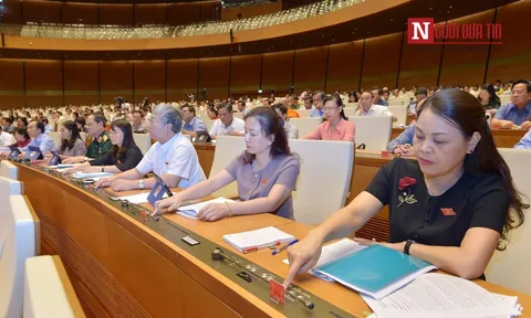 Hôm nay, Bộ trưởng bộ Quốc phòng giải trình ý kiến của ĐBQH