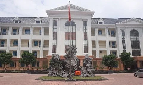 Đoàn Thanh tra bộ Xây dựng làm việc 1 tháng ở Vĩnh Phúc: Cứ sáng đi tối về