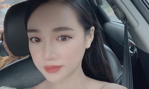 Nhã Phương khoe ảnh đẹp xuất sắc nhưng bình luận của dân mạng mới đặc biệt