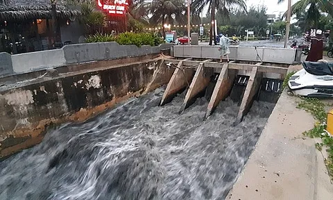 Đà Nẵng: Mạnh tay dẹp bỏ nhà hàng, khách sạn huỷ hoại môi trường