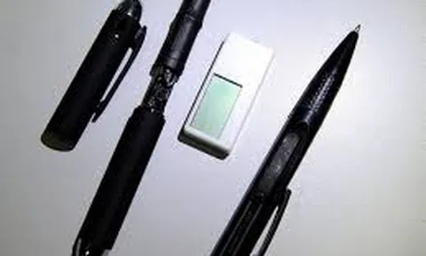Mùa thi THPT Quốc gia 2019 cận kề, cận cảnh thiết bị gian lận bán tràn lan trên thị trường