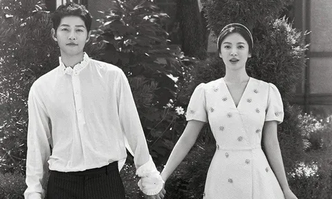 Hé lộ tin nhắn 'người tình' của Song Hye Kyo khiến hôn nhân Song-Song tan vỡ