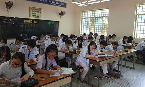 Hà Nội nghiêm cấm các trường tổ chức ôn tập trước 1/8
