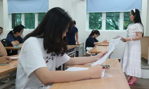 Quy định bồi hoàn học phí có đính kèm 'bao' việc cho cử nhân sư phạm?