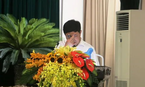 Thanh Hóa: Đề nghị kiểm điểm Chủ tịch UBND, Giám đốc sở TN&MT vì 'hỏi một đường trả lời một nẻo'