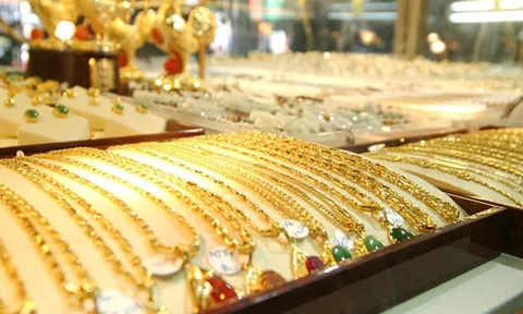 Giá vàng hôm nay 16/7:  Vàng tiếp tục tăng nhẹ, trên 39 triệu đồng/lượng