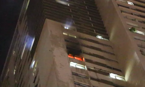 Hà Nội: Cháy căn hộ tại dự án Pride của Hải Phát, người dân hoảng sợ bỏ chạy trong đêm