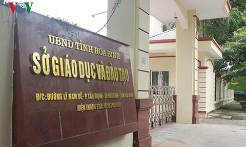 Khai trừ Đảng 2 cán bộ trong vụ gian lận thi cử ở Hòa Bình