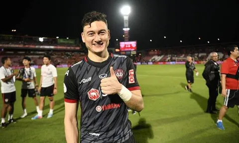 Muangthong United thuê HLV trình độ World Cup về huấn luyện Đặng Văn Lâm