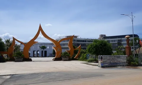 Quảng Ngãi: Tỉnh chi 70 tỷ làm đường vào Dự án khu nghỉ dưỡng cho DN