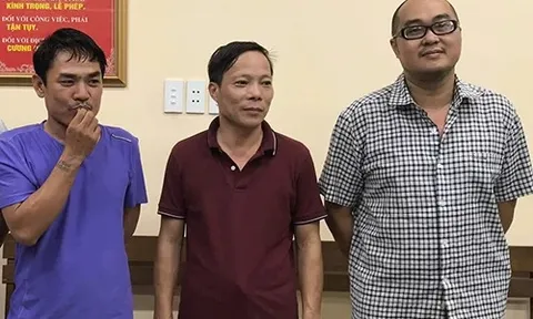 Nhóm đối tượng làm giả giấy tờ lô đất hàng chục tỷ đồng để lừa tiền người dân
