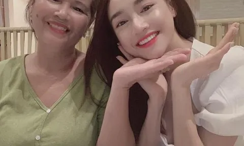 Nhã Phương lần đầu công khai có con gái với Trường Giang