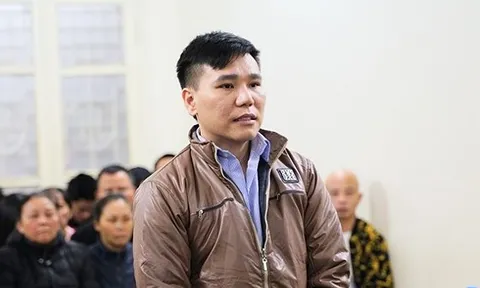 Ca sĩ Châu Việt Cường được giảm 2 năm tù
