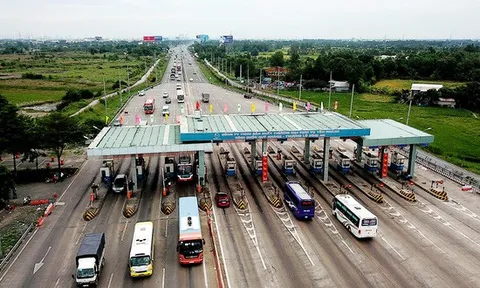 Đề xuất thu phí trở lại tuyến cao tốc TP.HCM - Trung Lương