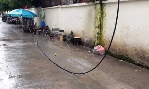 Điện lực TP.HCM thông tin vụ người đàn ông ngồi uống cà phê trên vỉa hè bị điện giật tử vong