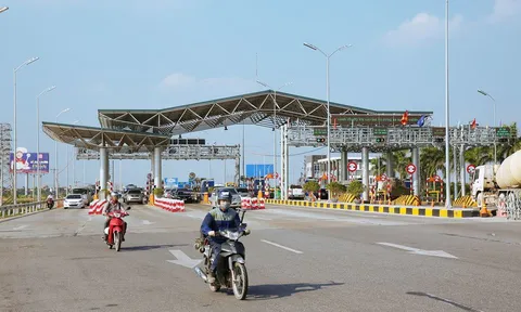 Bỏ điều khoản bí mật trong hợp đồng BOT, vì sao bộ GTVT vẫn chưa chấp hành?