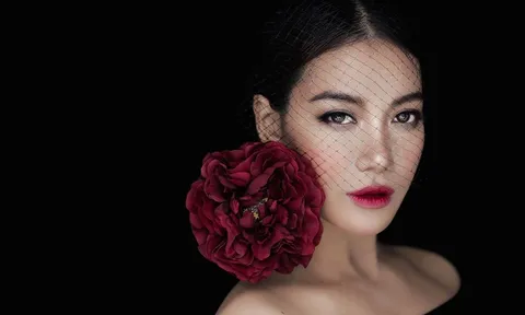 'Đàn bà khôn ngoan giữ sắc, đàn bà dại dột giữ chồng'