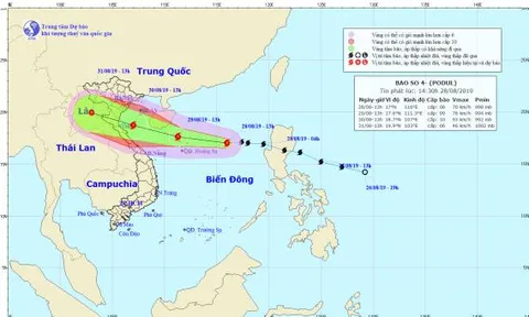 Bão Podul đổ bộ Thanh Hóa - Quảng Bình
