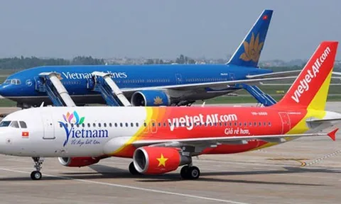 Hủy và đổi lịch nhiều chuyến bay do ảnh hưởng bão số 4