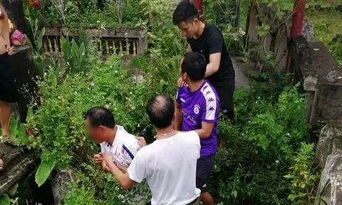 Vụ dân vây bắt người đàn ông có biểu hiện nghi bắt cóc trẻ ở Hà Nội: Đối tượng khai nhận gì?
