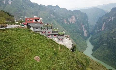 Vụ tòa nhà 7 tầng mọc trên đỉnh Mã Pì Lèng: Hà Giang báo cáo Thủ tướng Chính phủ