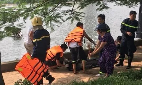 Phát hiện thi thể người đàn ông nổi trên mặt hồ Linh Đàm